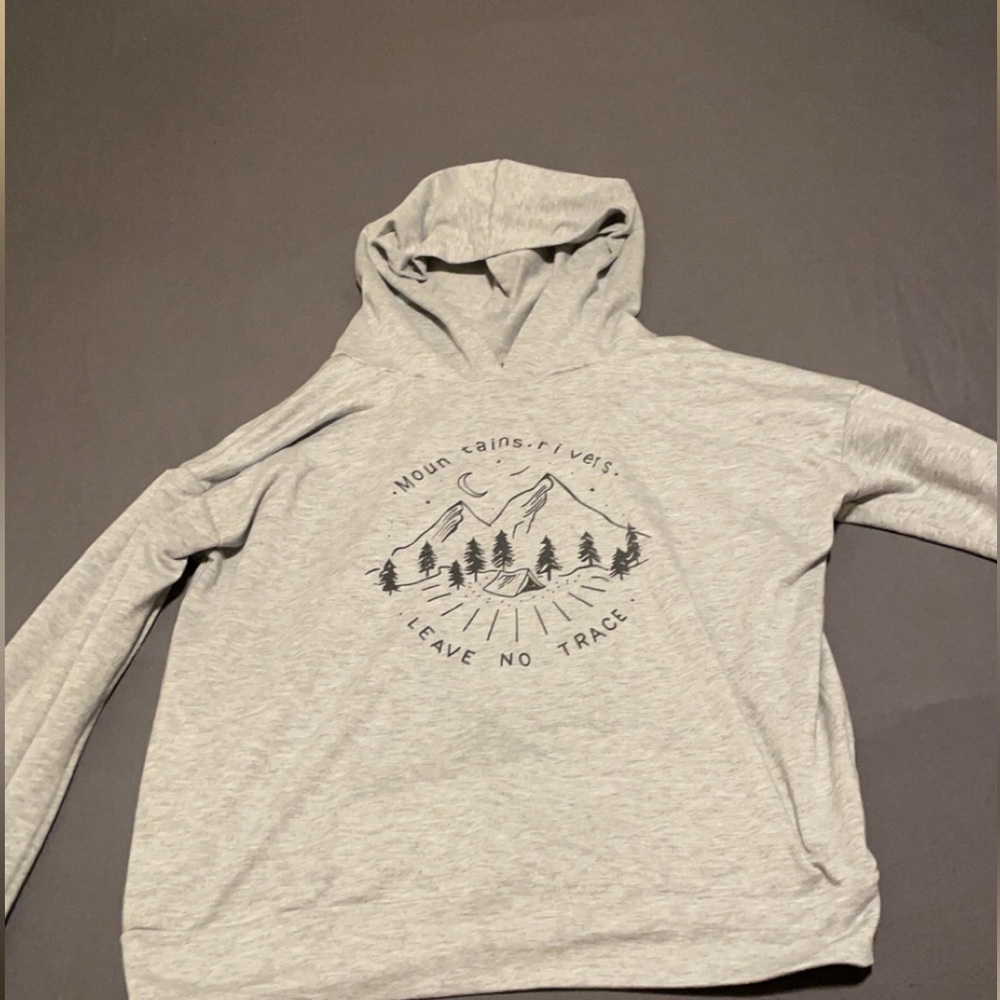 Mountains rivers leave no trace hoodie size M
